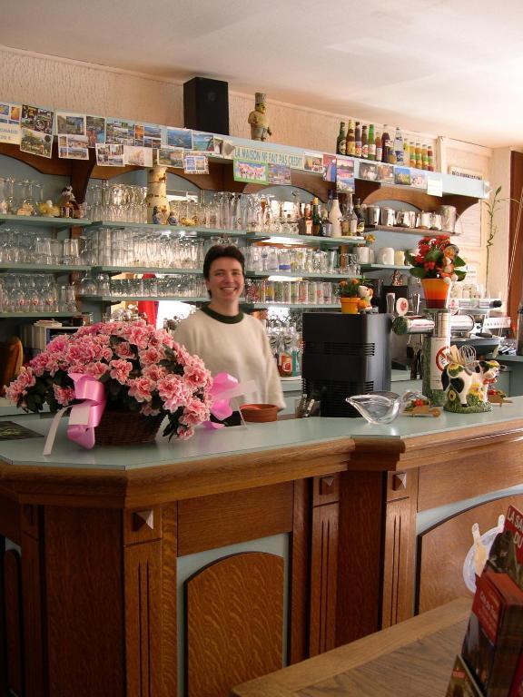 Hotel Restaurant De La Poste A Gérardmer Kültér fotó