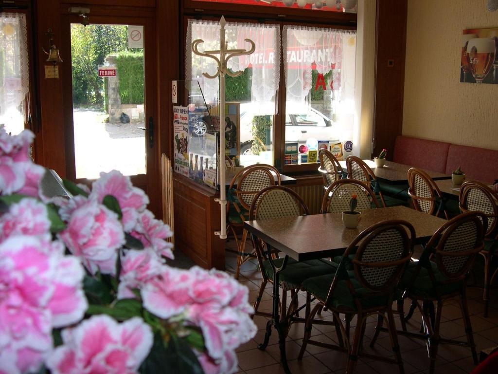 Hotel Restaurant De La Poste A Gérardmer Kültér fotó